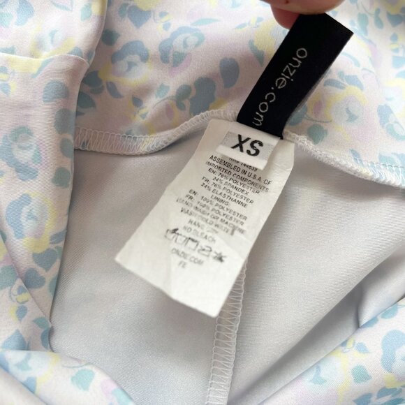 Onzie High Rise Leggings in English Garden Pastel Floral - Size XS - Picture 5 of 8